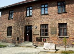 Auschwitz 1 - Block 27